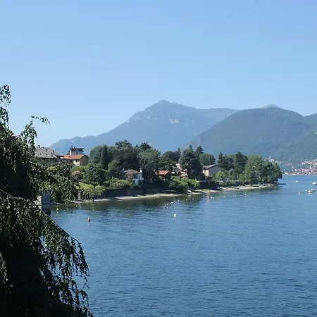 Mina Dervio